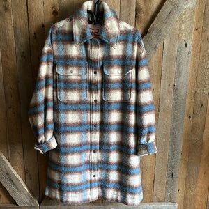 Levi’s oversized coat small